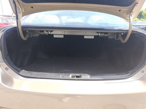 Used 2013 Toyota Corolla L image 19