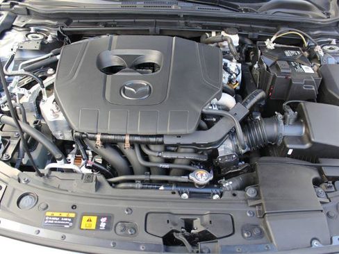 Used 2023 MAZDA MAZDA3 s FWD image 40