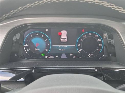 Used 2026 Volkswagen Atlas Cross Sport SE FWD image 10