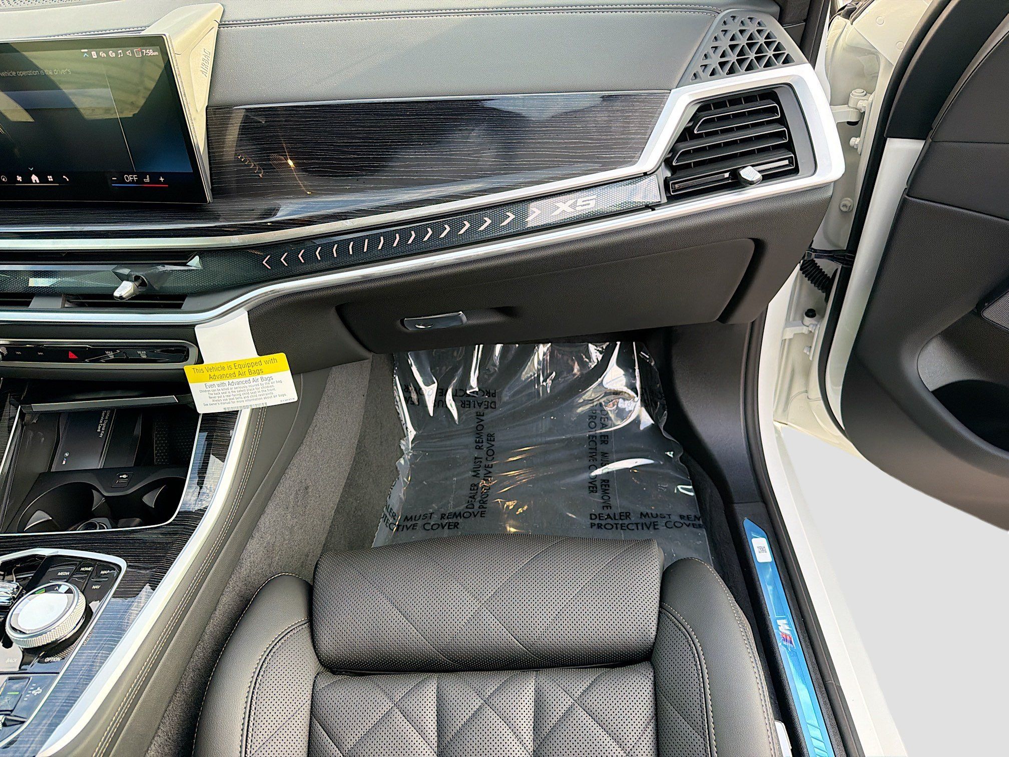 New 2026 BMW X5 xDrive50e w/ Executive Package AWD/4WD image 18