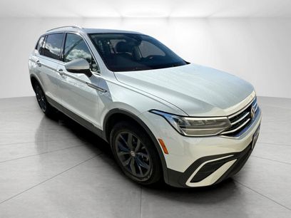 Used 2022 Volkswagen Tiguan SE