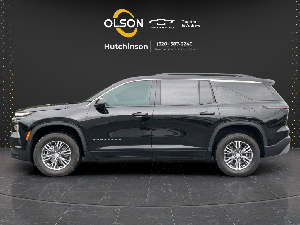 Certified 2026 Chevrolet Traverse LT w/ Driver Confidence Package AWD/4WD image 10