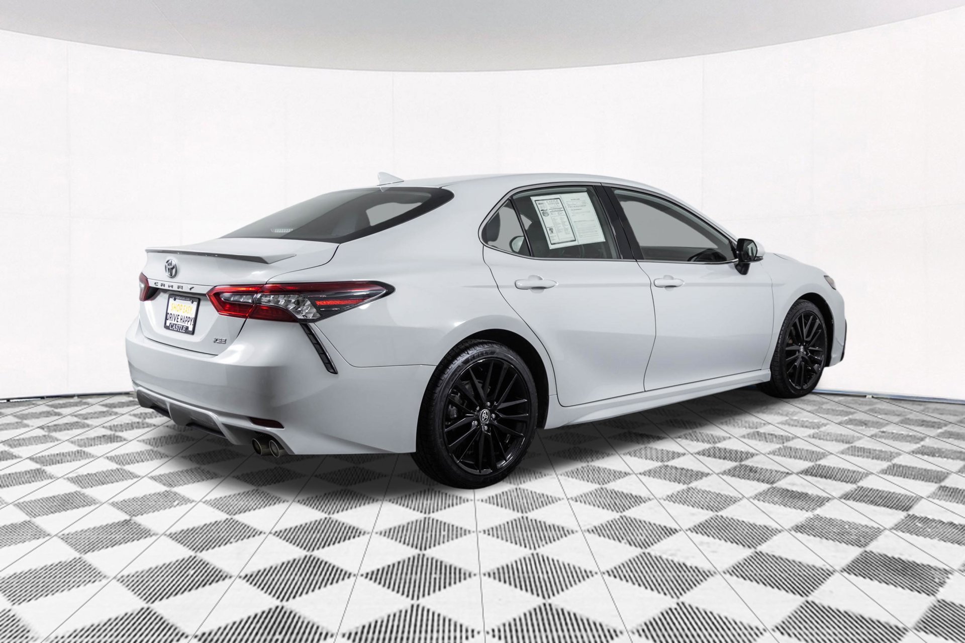 Used 2024 Toyota Camry XSE FWD image 19