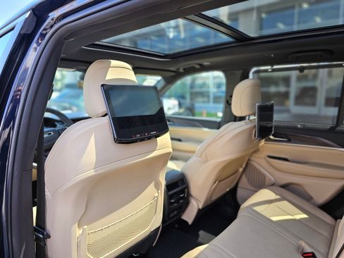 Used 2023 Jeep Grand Cherokee 4WD 4xe w/ Luxury Tech Group II image 25