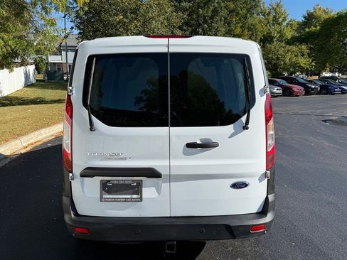 Used 2016 Ford Transit Connect XL image 6