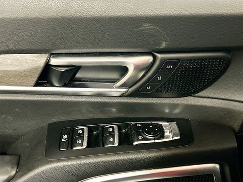 Used 2022 Kia Telluride SX w/ SX Prestige Package image 18