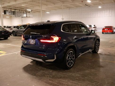 New 2026 BMW X1 xDrive28i w/ Technology Package AWD/4WD image 2