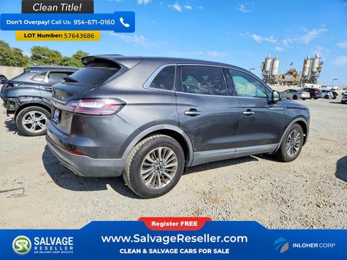 Used 2020 Lincoln Nautilus Reserve FWD image 4