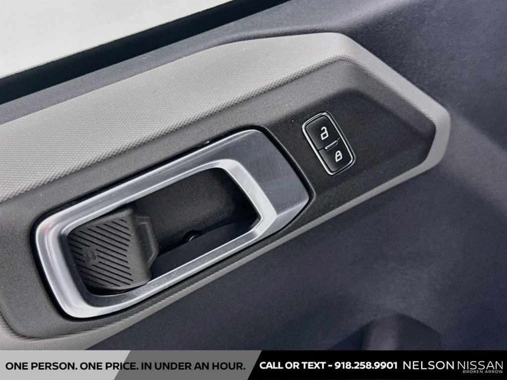 Used 2023 Ford Bronco Big Bend AWD/4WD image 17