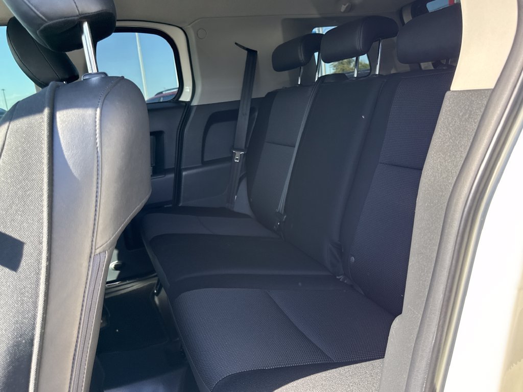 Used 2010 Toyota FJ Cruiser 4WD w/ Convenience Pkg image 7