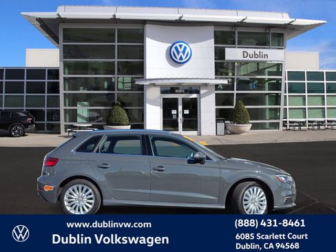 Used 2017 Audi A3 e-tron Premium Plus w/ Technology Package image 3