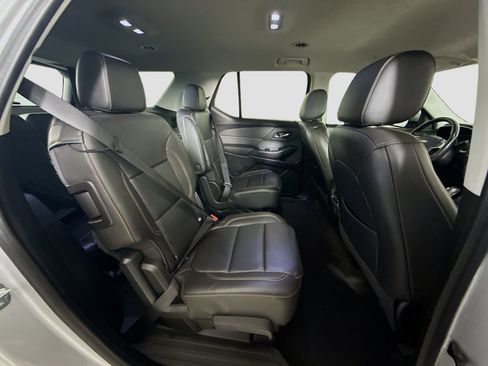 Used 2020 Chevrolet Traverse LT w/ LT Premium Package image 27