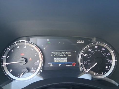 Used 2026 Toyota Highlander XLE AWD/4WD image 16