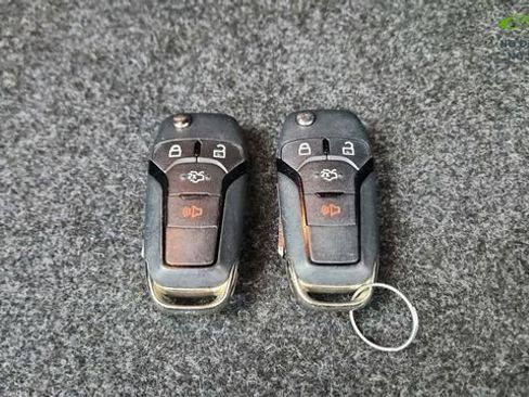 Used 2013 Ford Fusion SE FWD image 58