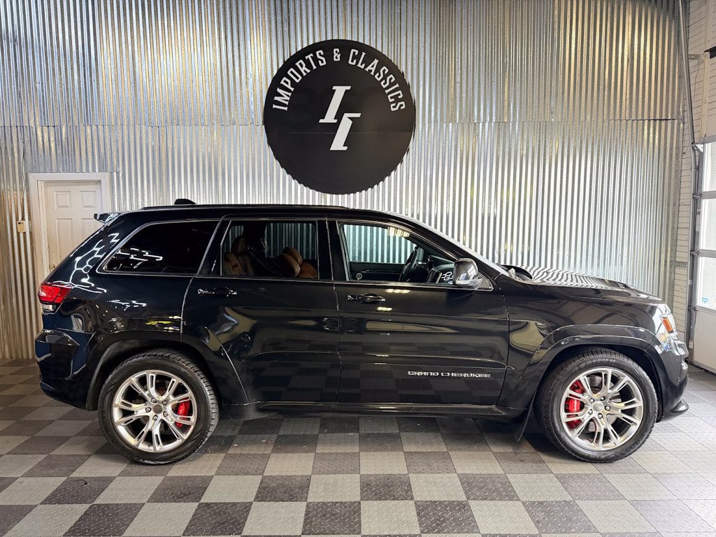 Used 2014 Jeep Grand Cherokee SRT8 w/ Luxury Group II AWD/4WD image 7