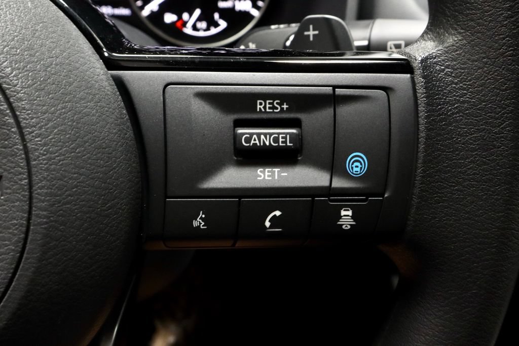 Certified 2023 Nissan Rogue SV AWD/4WD image 28