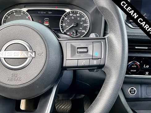 Used 2023 Nissan Rogue SV image 21
