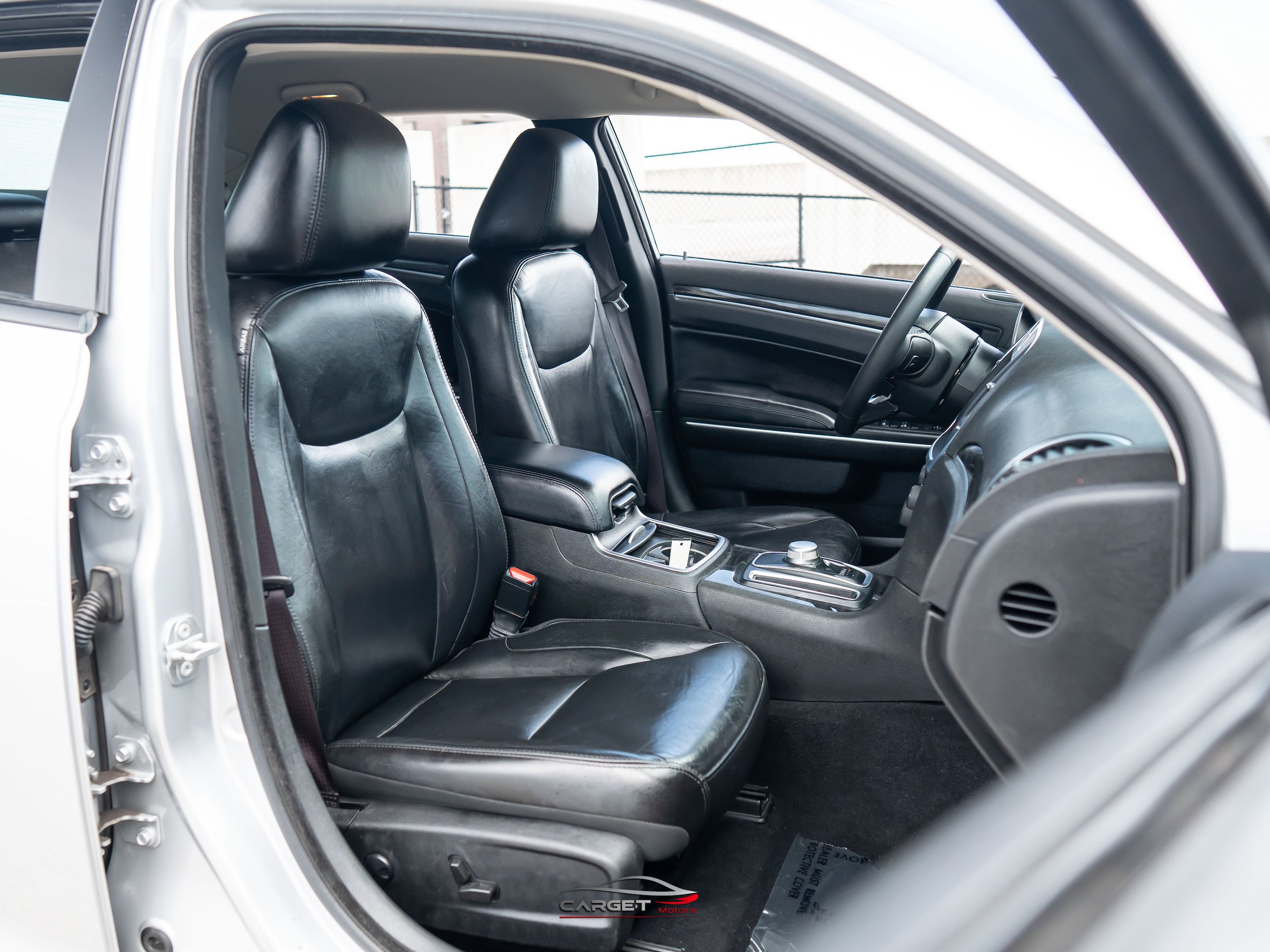 Used 2022 Chrysler 300 Touring L RWD image 17