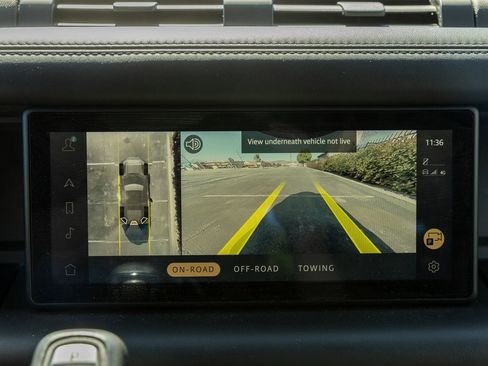 Used 2021 Land Rover Defender 110 X image 26