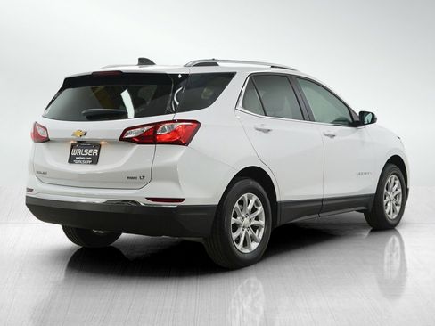 Used 2019 Chevrolet Equinox LT w/ Sun & Navigation Package image 5