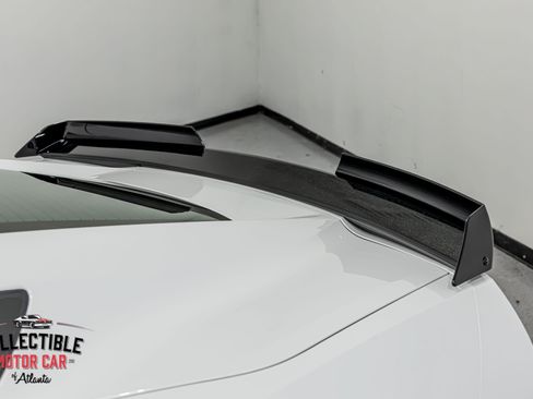 Used 2015 Chevrolet Corvette Z06 w/ 3LZ Preferred Equipment Group RWD image 59