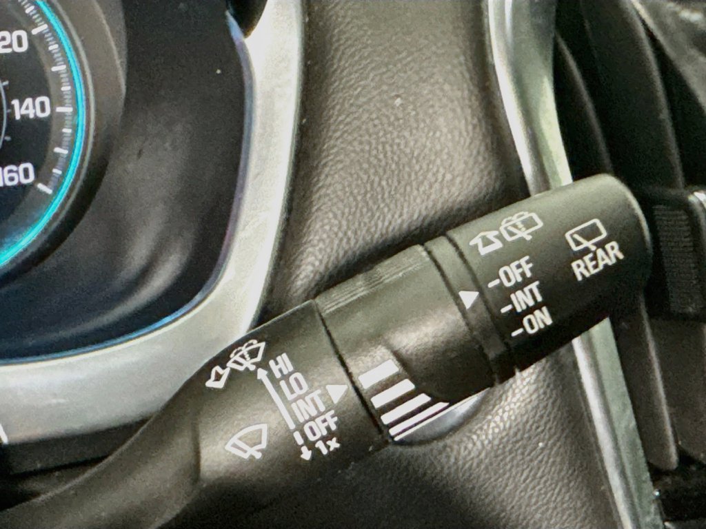 Used 2019 Chevrolet Traverse LT w/ LT Premium Package FWD image 15
