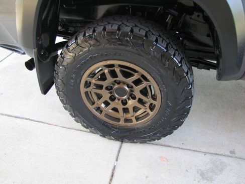 Used 2023 Toyota Tacoma 4x4 Double Cab w/ Trail Edition image 26