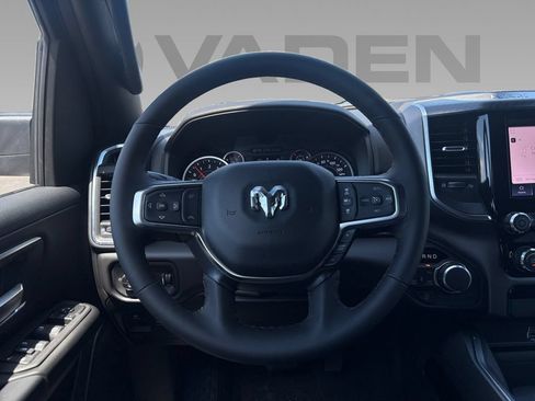 New 2026 RAM 1500 Big Horn AWD/4WD image 8