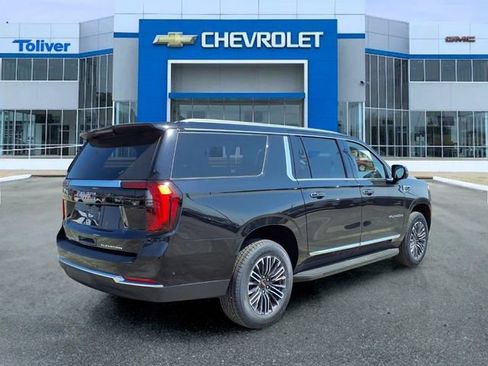 New 2026 GMC Yukon XL Elevation AWD/4WD image 6