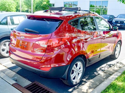 Used 2012 Hyundai Tucson GLS FWD image 5