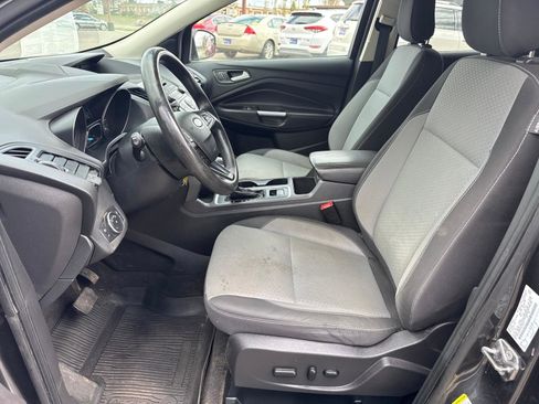 Used 2018 Ford Escape SE w/ Ford Safe & Smart Package AWD/4WD image 6