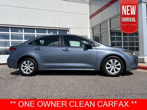 Used 2025 Toyota Corolla LE FWD image 1