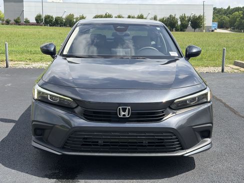 Used 2022 Honda Civic LX image 3