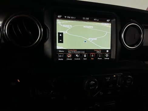 Used 2021 Jeep Wrangler Unlimited Sahara image 18