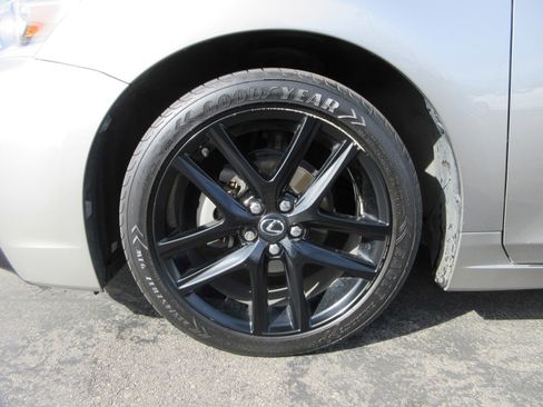 Used 2016 Lexus CT 200h w/ Special Edition image 19