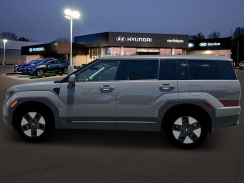 New 2026 Hyundai Santa Fe SE image 3