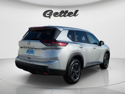 Certified 2025 Nissan Rogue SV