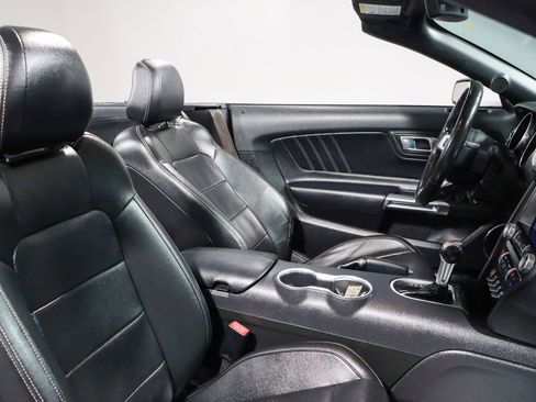 Used 2022 Ford Mustang Premium RWD image 26