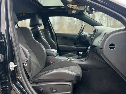 Used 2023 Dodge Charger GT w/ Plus Group image 8