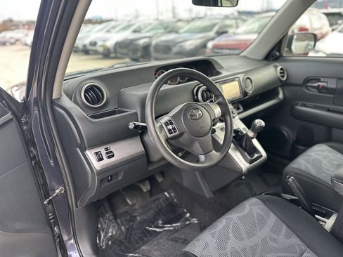 Used 2012 Scion xB image 4