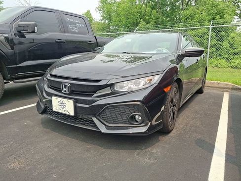 Used 2018 Honda Civic EX image 4