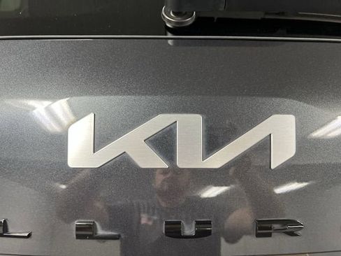 Used 2022 Kia Telluride SX w/ Nightfall Edition Package AWD/4WD image 32