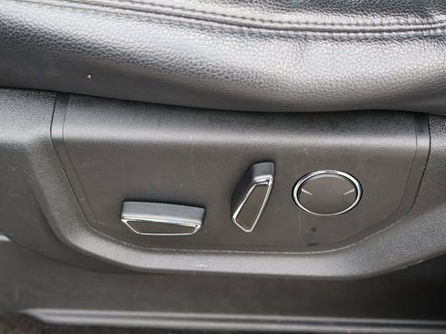 Used 2018 Ford Expedition XLT w/ Equipment Group 201A image 28