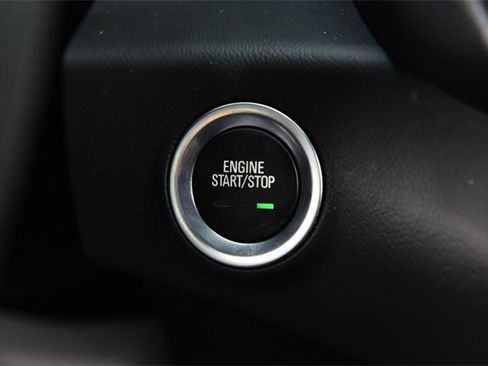 Used 2023 GMC Terrain SLE w/ Driver Convenience Package image 18