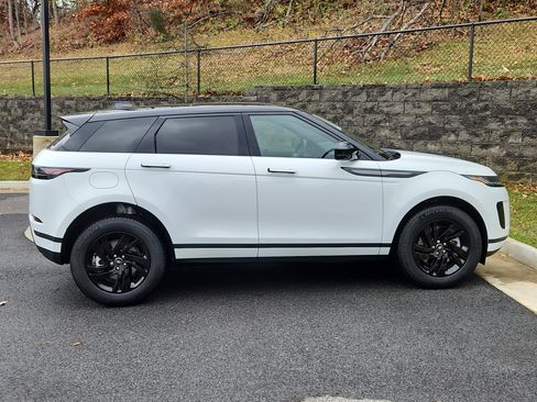 Certified 2026 Land Rover Range Rover Evoque S image 11