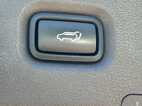 Used 2019 Hyundai Santa Fe FWD image 15