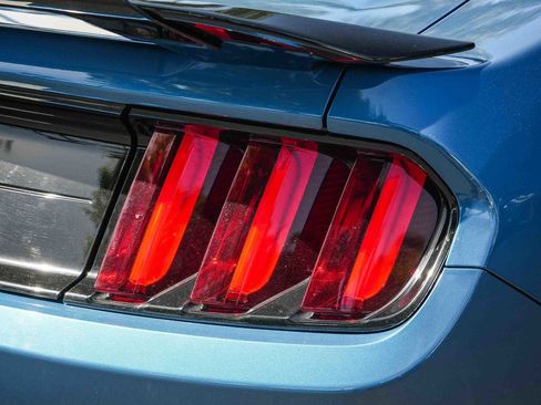 Used 2020 Ford Mustang Shelby GT350 RWD image 7