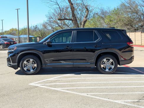 Used 2025 Honda Pilot EX-L image 6