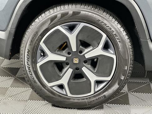 Used 2022 Rivian R1T Adventure image 17