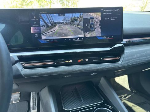 Certified 2024 BMW 530i w/ M Sport Package image 28